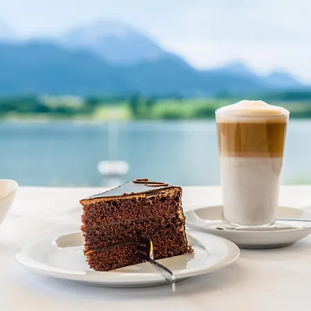 Hotel Am Hopfensee 4*