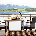 Hotel Am Hopfensee 4*