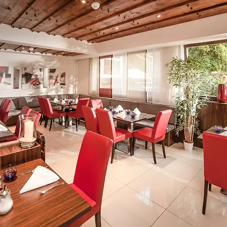 Hotel Am Hopfensee 4*