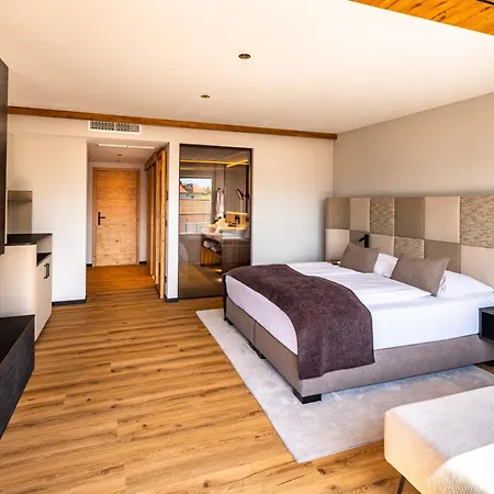 Hotel Am Hopfensee