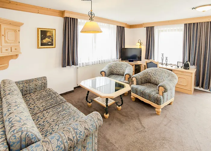 アム ホプフェンゼー 4*