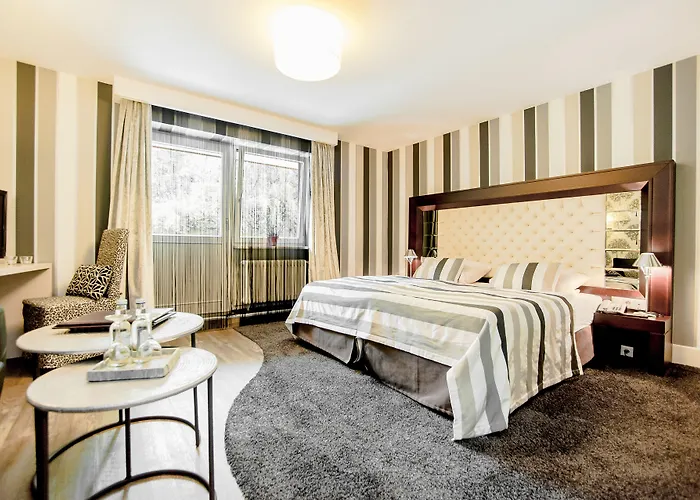 מלון Am Hopfensee 4*